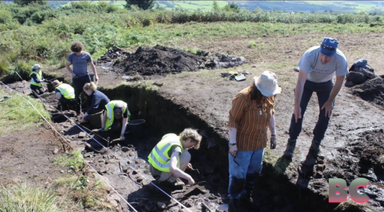Archaeologists uncover complete Neolithic cursus on the Isle of Arran