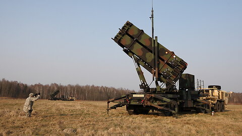 What are Patriot missile defenses & why does Ukraine want them?