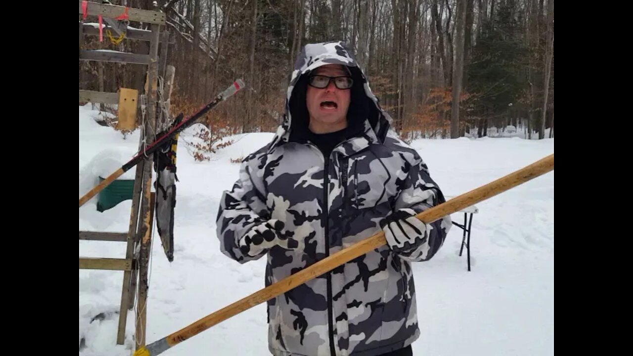 Fighting a Shieldman with a Poleaxe