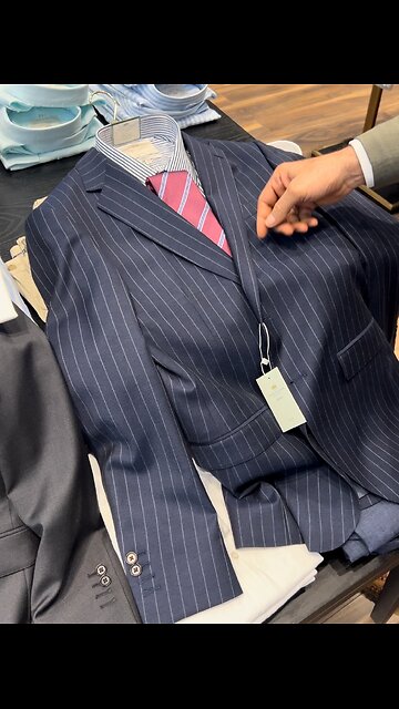 Striped pattern for men, Suit, Tie, Shirt / المقلم الرجالي ، البدلة ، ربطة العنق ، القميص