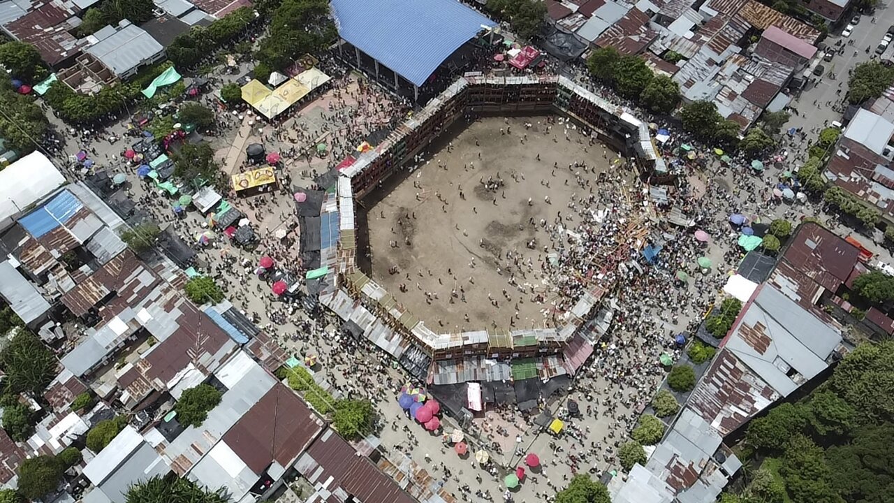 4 Killed When Stands Collapse During Colombian Bullfight