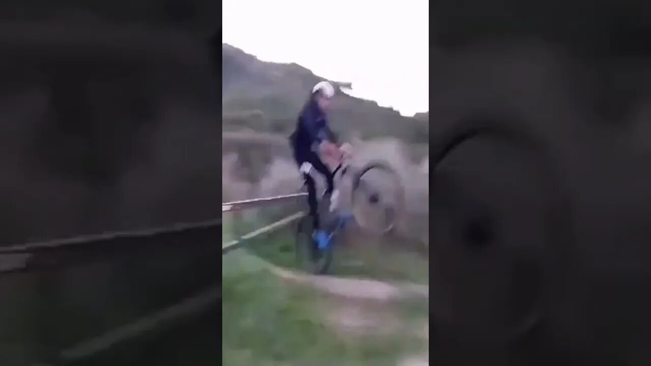 this guy have talent 🚲🚲🚲🚲🚲🚧🚧