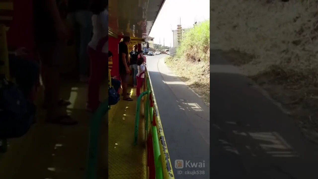 SENSACIONAL, CHAVES E CHIQUINHA DANÇANDO NA CARRETA DA ALEGRIA POP STAR, LIKE 128