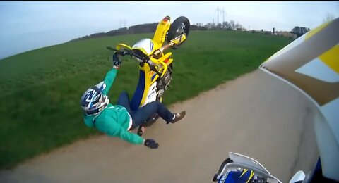 Best Motorcycle Crashes & Crazy Moto Moments