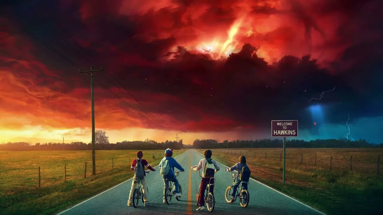 Lively Wallpaper - Stranger Things Clouds