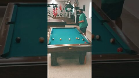 #shorts 🎱😬 #pool #billiards #billiards #bloopers #poolnoob