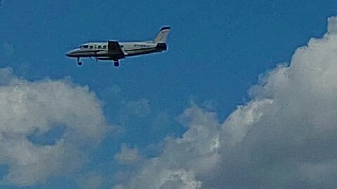 Embraer 110 Bandeirante PT-OCV em voo de teste de navegabilidade