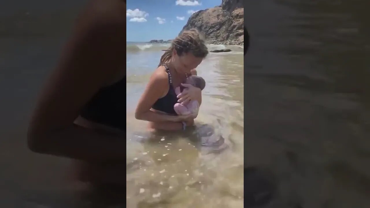 birth on the beach