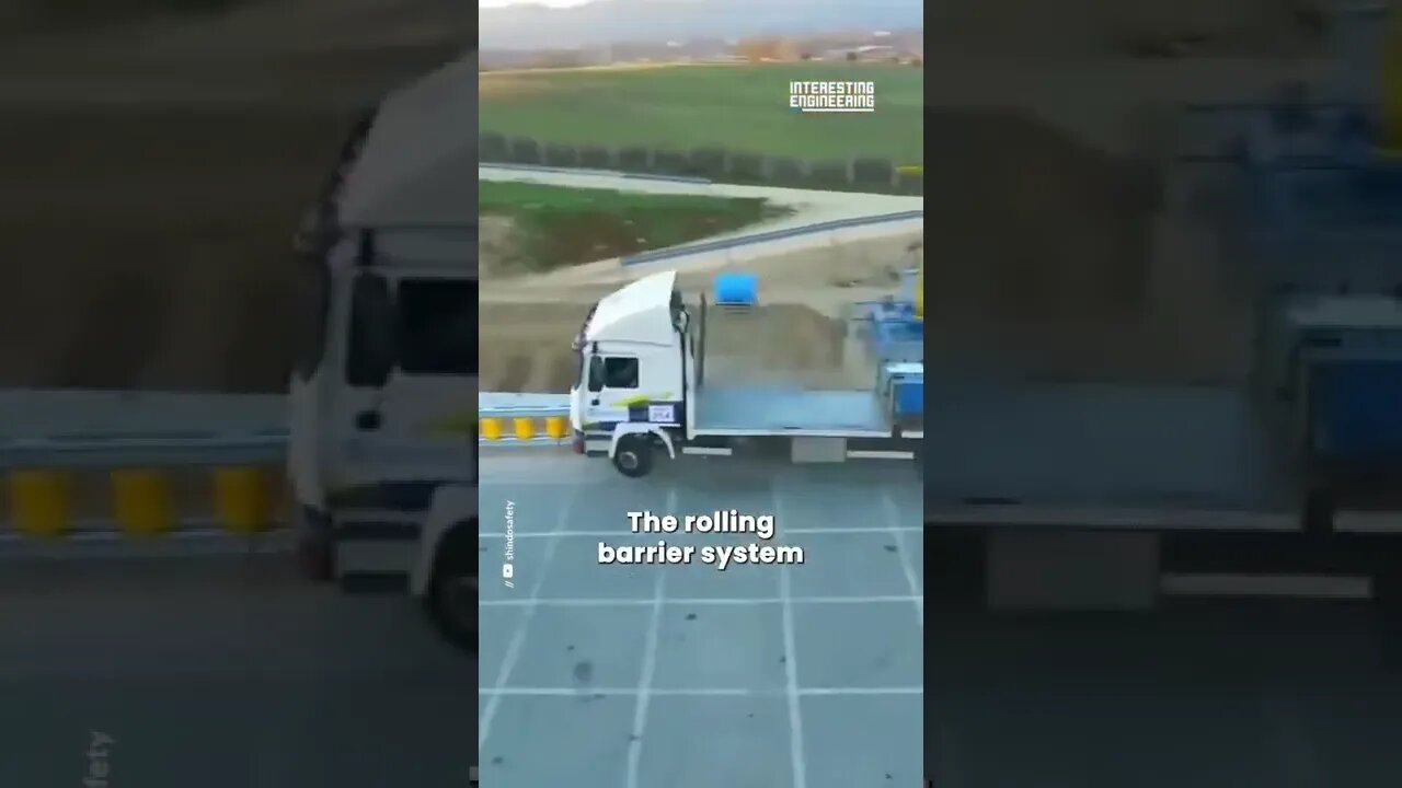 eolling barier system in roads مصدات طريق