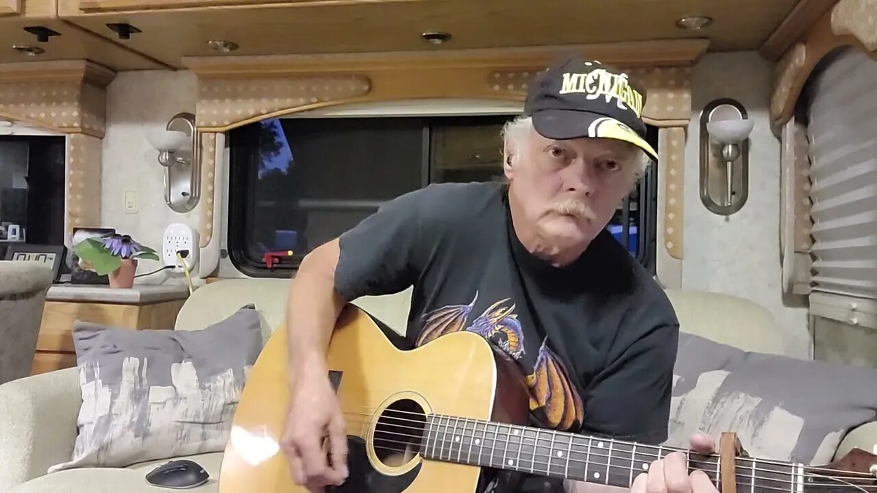 Sundown by Gordon Lightfoot cover by Douglas Hilton