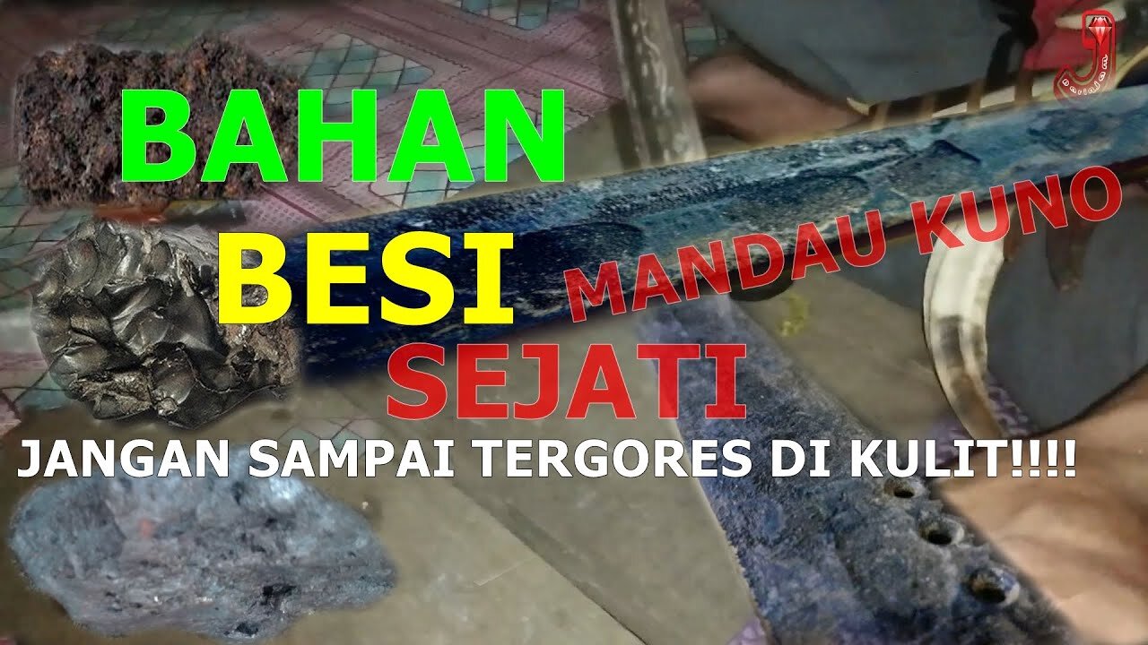 Jenis Bahan Pembuatan Mandau Kuno Dayak