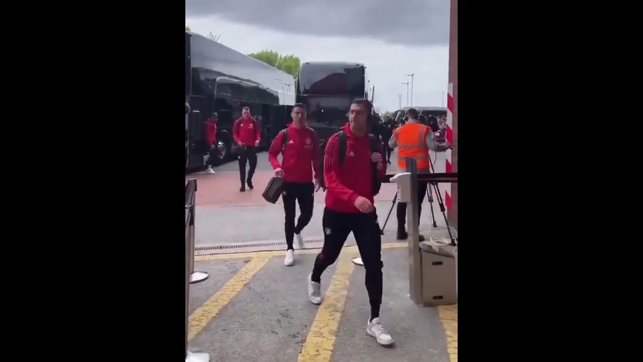 Cristiano Ronaldo arriving at Old Trafford - United x Brentford