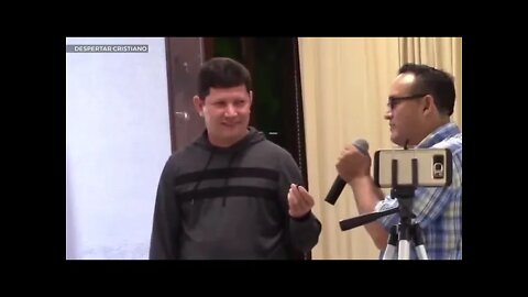 Reto y debate. ¿Angel Regalado, deja callado al Padre Luis Toro?