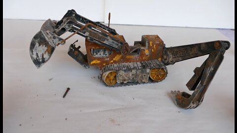 Restoration Tonka abandoned rusty dozer excavator model