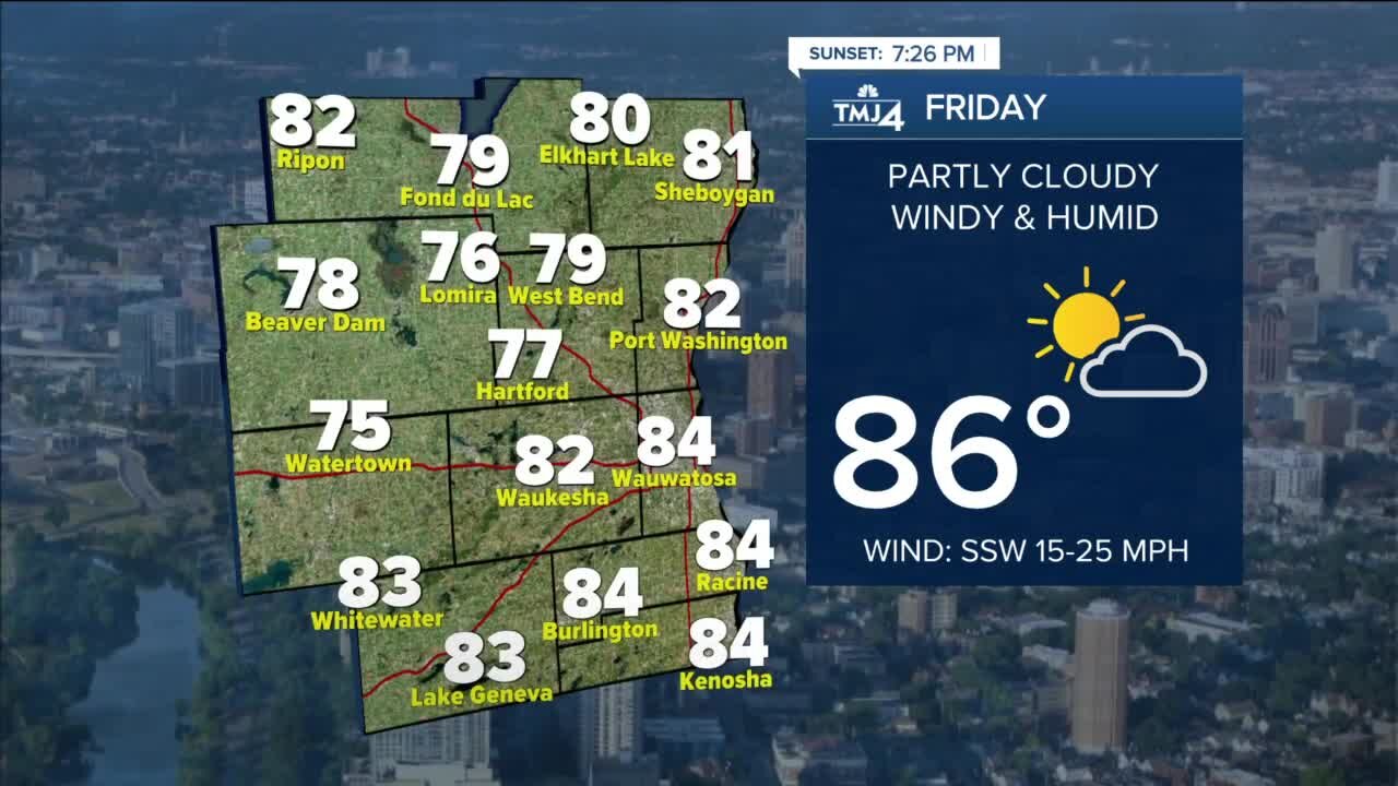 SE WI Weather: Slight chance for Friday morning shower, temps in 60s