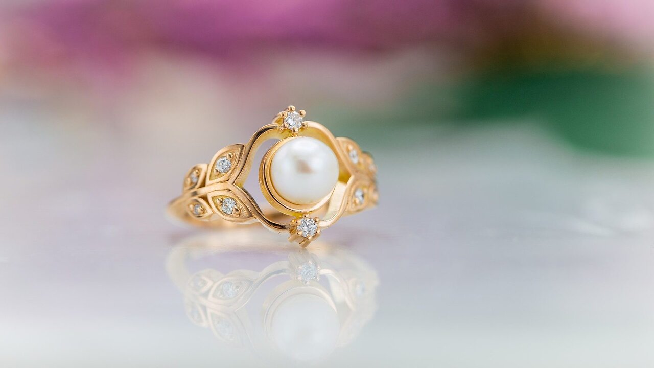 Relationship Reality Check: Pearls 'n Girls