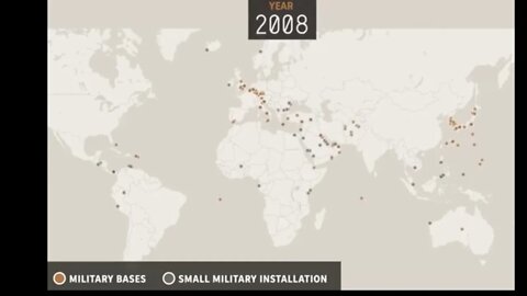 🟨 顯示 1945 年至 2020 年美國海外軍事基地的地圖 🟨