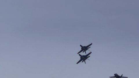 CNE Toronto Air Show 10. Loud sounds alert