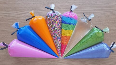 Making Crunchy Slime with Piping Bags #147