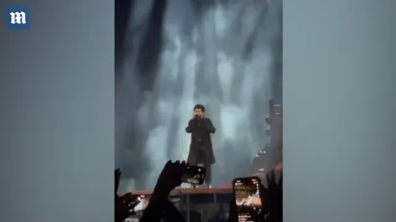 Video: The Weeknd apologizes to fans after losing voice during show