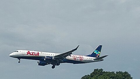 Embraer 195 PR-AXG coming from São Gabriel da Cachoeira to Manaus