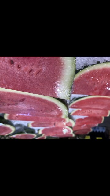 Black Man Eat Women’s Butt In Public 4k