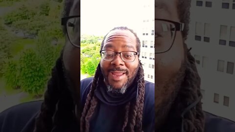 Chick Was Ready To Give Some Neck While Half Asleep!