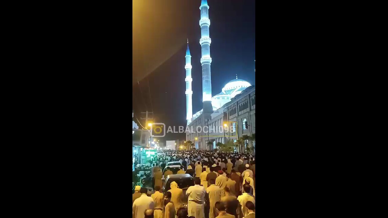 نماز تراویح مسجد مکی زاهدان
