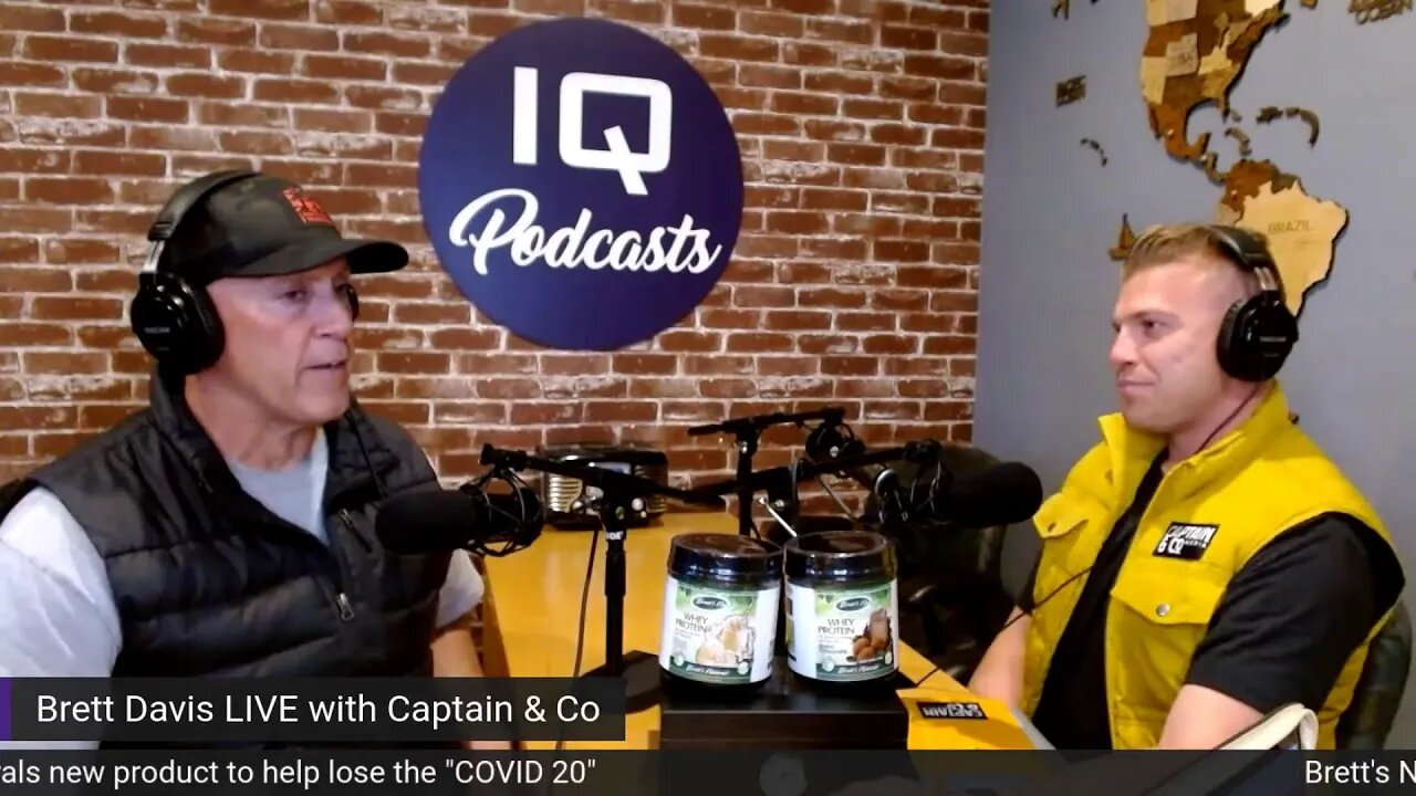 Brett Davis LIVE on Captain & Co