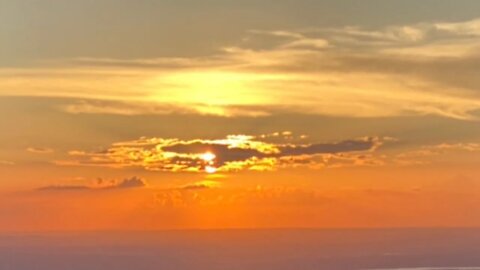 RAW Paramotor footage of a awesome sunset flight and landing