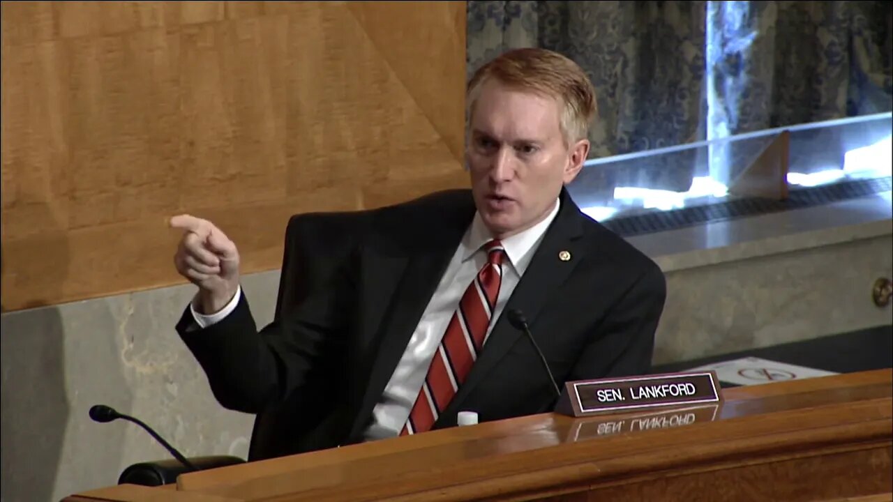 Senator Lankford talks Election Security with FBI Director Christopher Wray During Senate Hearing