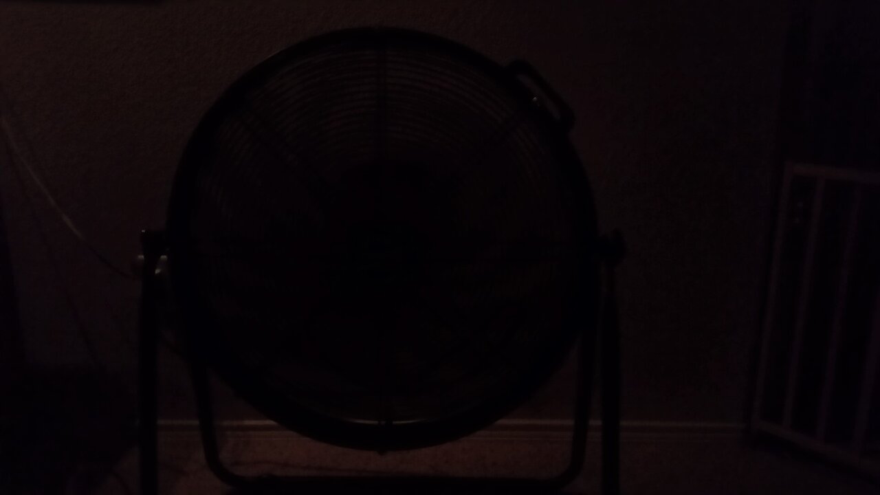 Fan Sound for Sleep / 528Hz Frequency / Darker screen