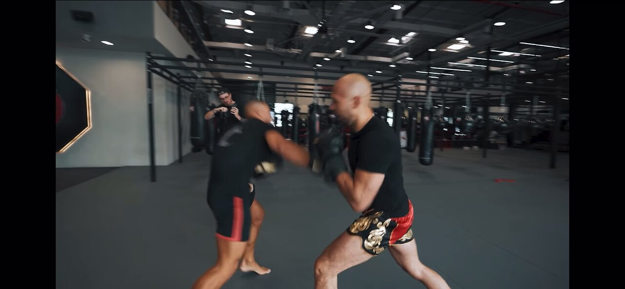 Andrew Tate teaching Mike Thurston