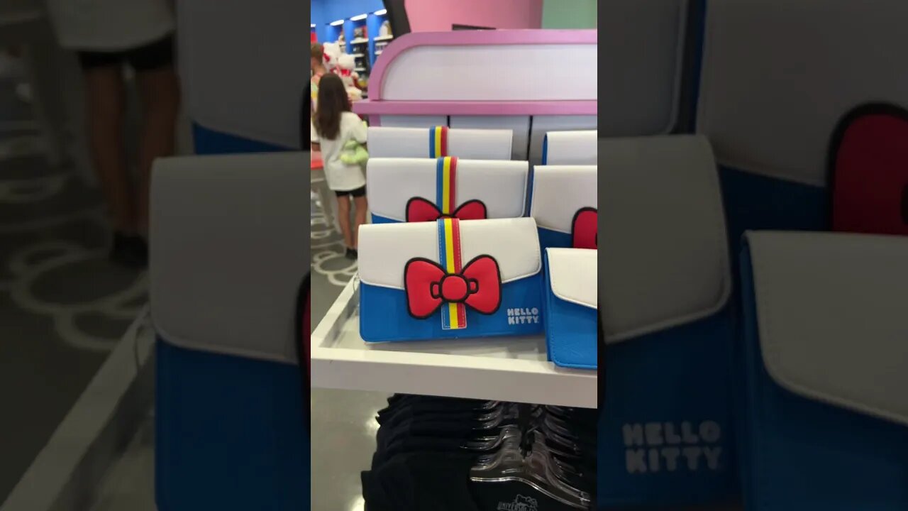 Marvel and Kitty and Potter OH MY #purses #wallets #shorts #uoap #universalstudios