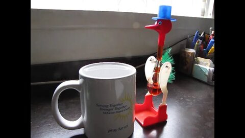 Pássaro Bebedor (Dippy Drinking Bird)