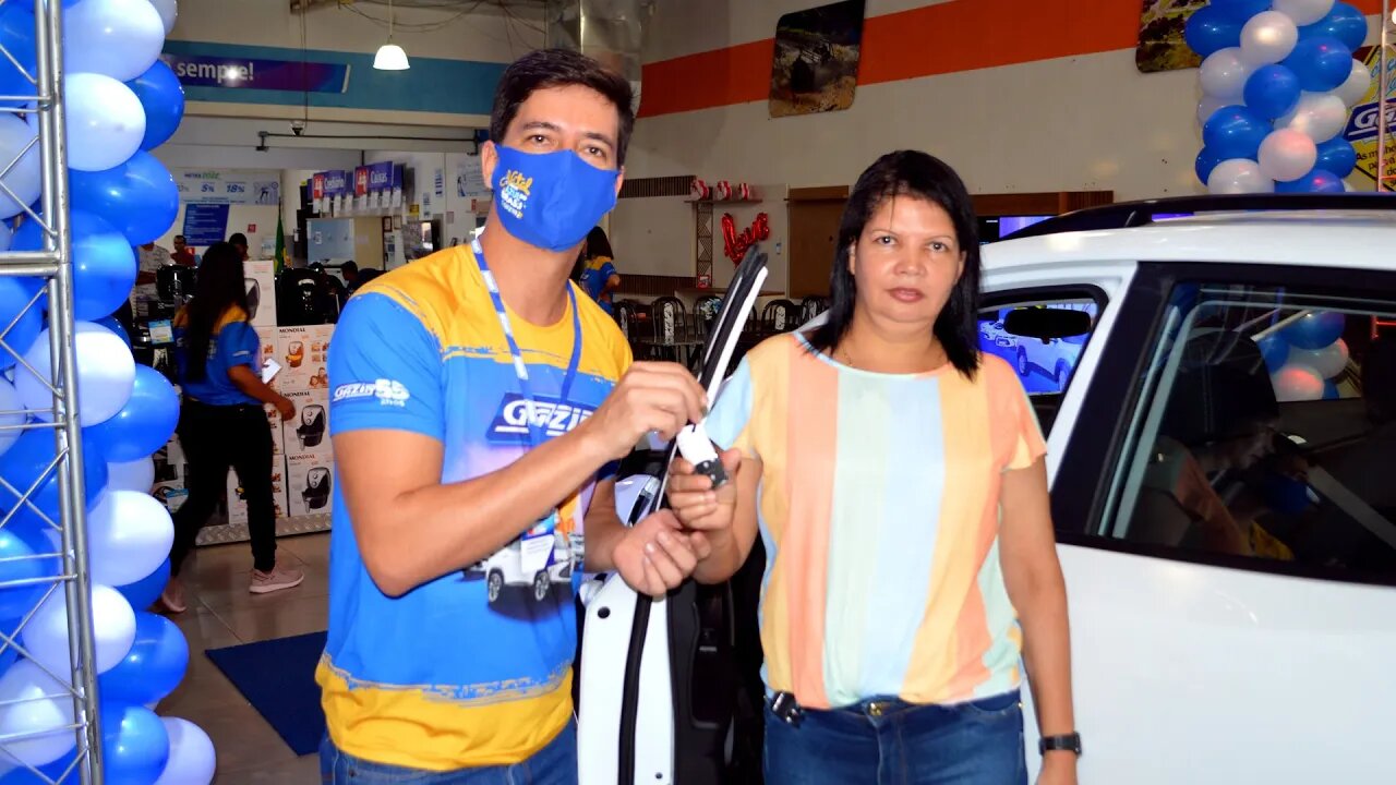 Entrega do 2º carro SUV´s para a ganhadora Ana Aparecida Coelho, Moveis Gazin de Alta Floresta Ro