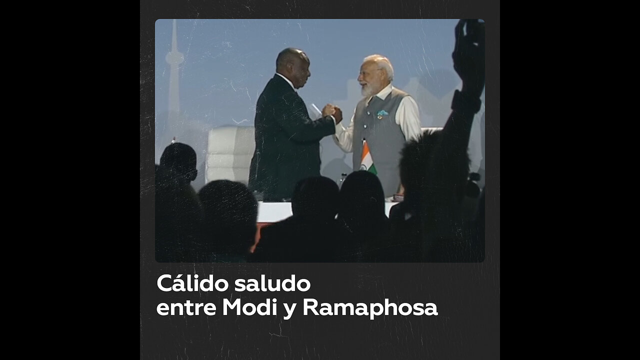 Ramaphosa y Modi se dan un cálido apretón de manos