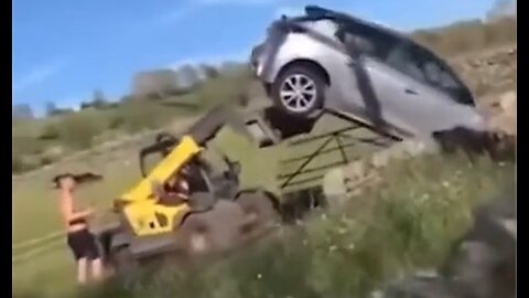 How One Farmer Handled An Activist Blocking His Driveway With His Car