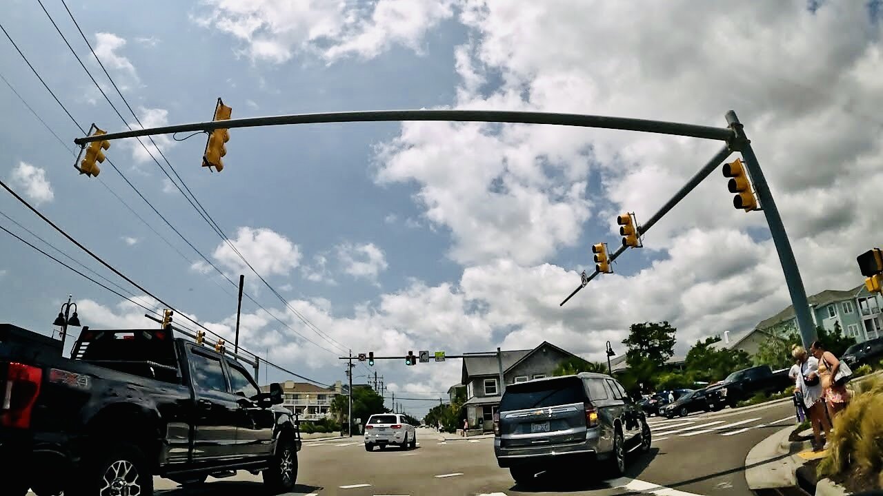 Driving Around Wrightsville Beach in 4K, Wilmington North Carolina