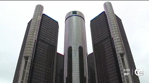 GM's quarterly net profits drops about 40% year over year, but there is optimism