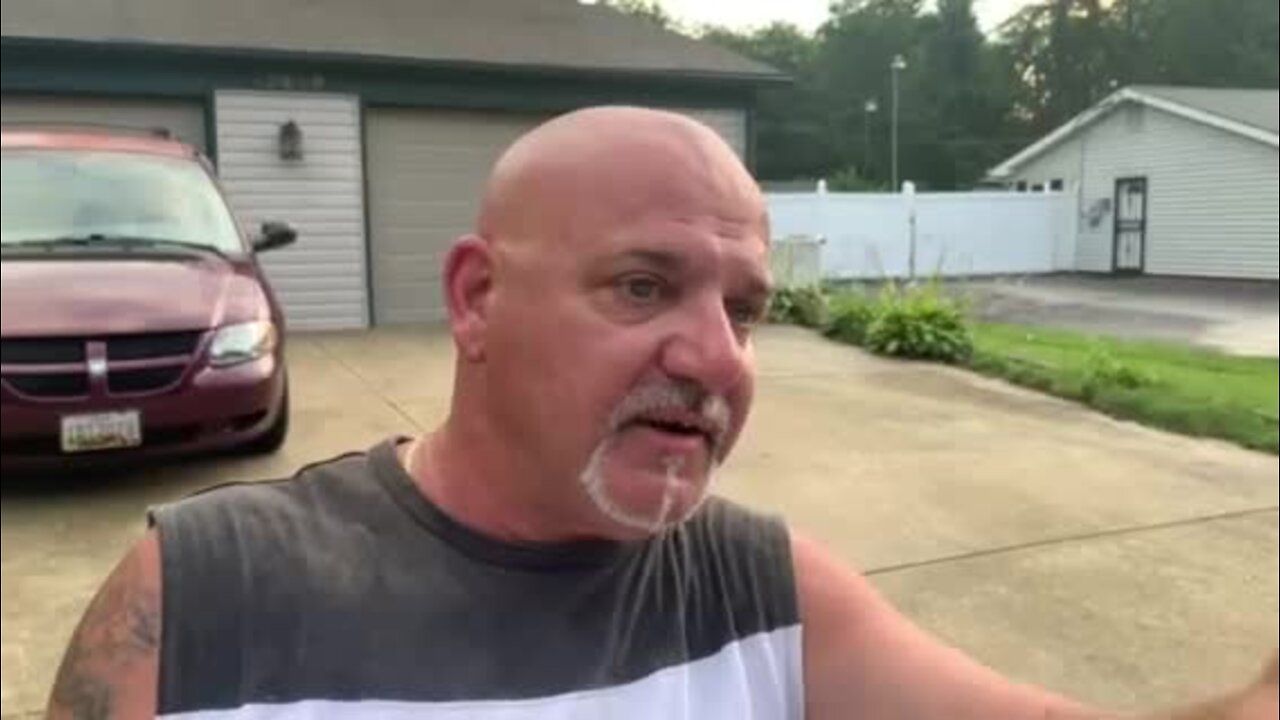 Bowie man believes tornado rushed through neighborhood