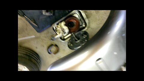 Hub seals and brakes reliant axle Rhino VS 1400 Intruder trike