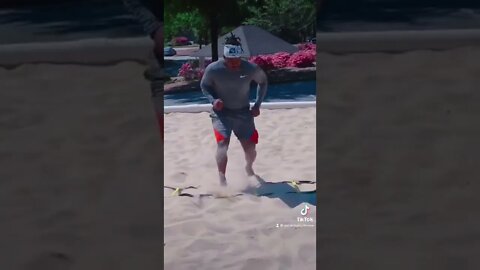 Every time my girl asks me for a break 👑