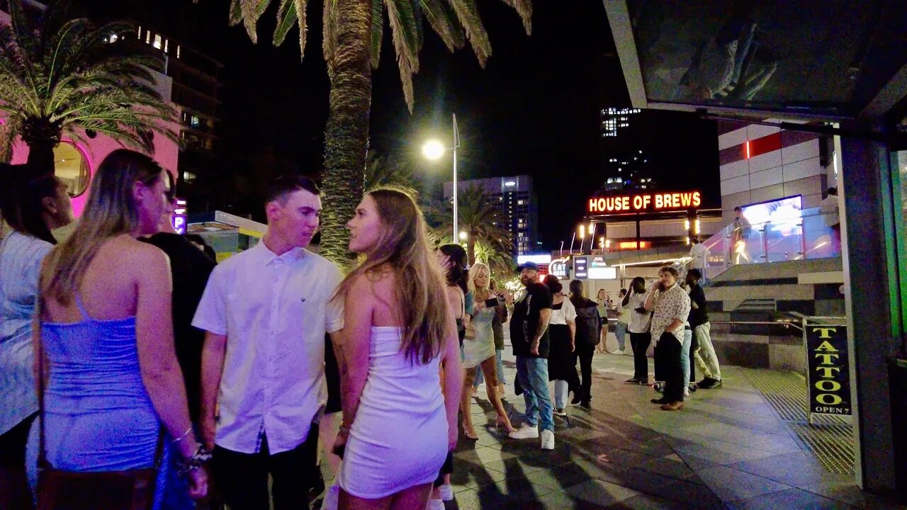 AUSTRALIA || Unleash the Night: Surfers Paradise's Hottest Spots!