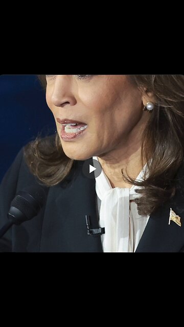 Kamala Harris’ “grew up middle class” memorized line replaces the “unburdened”...