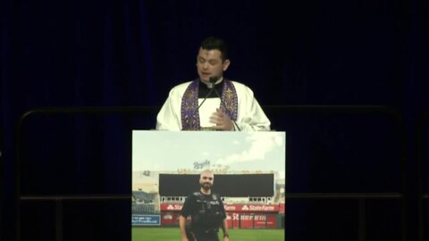 Father Andres Moreno delivers sermon at funeral for KCPD Officer James Muhlbauer