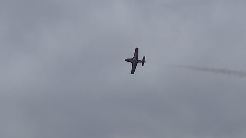 CNE Toronto air show CF snowbirds solo approach