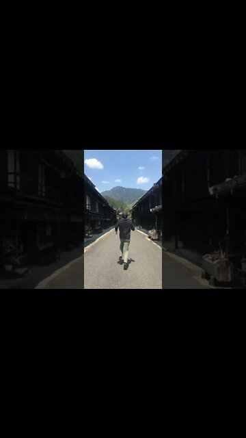 Cidade japonesa de 300 anos atrás.