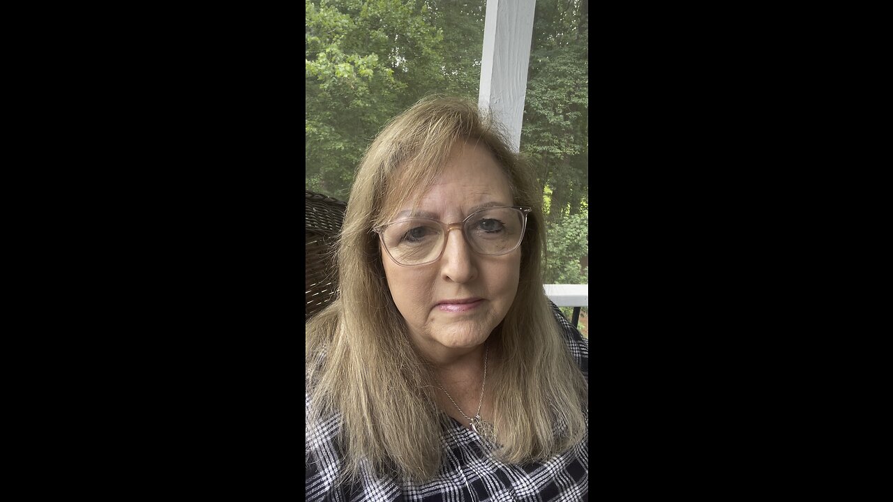 Mini Crystallia Speaks of Being in the Moment, Removing Blinders, & Love 07-15-23