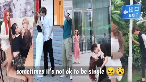 third wheel story's - some times being single is not ok 😵 😖 🙈